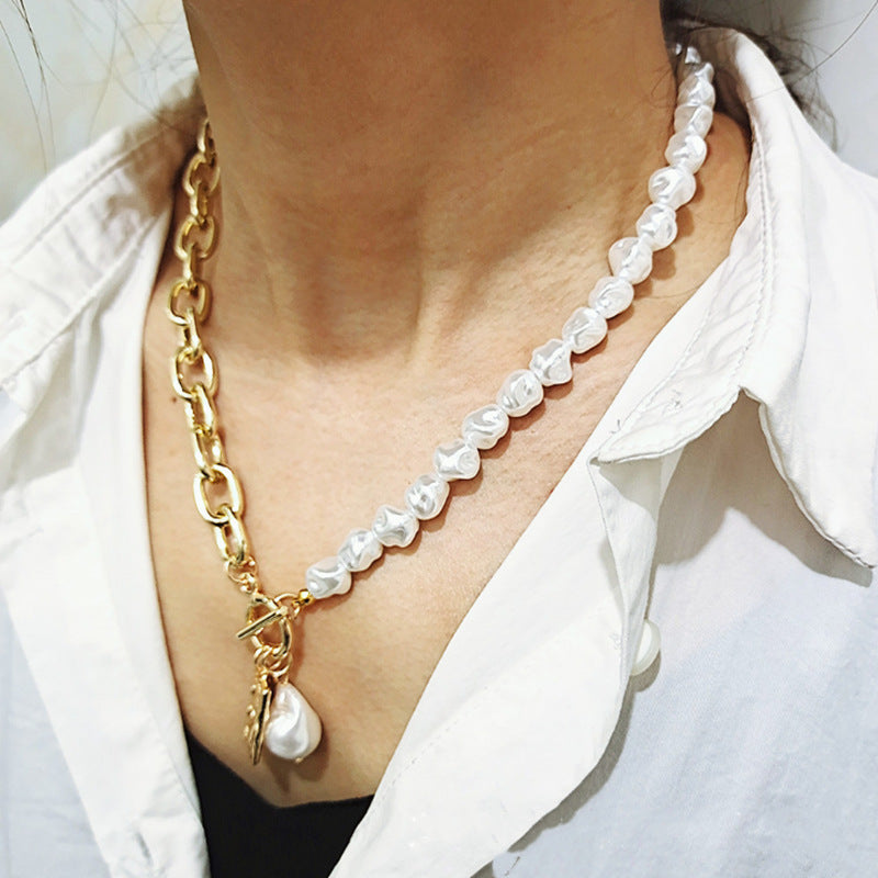 Vintage Baroque Pearl Necklace for Holiday Banquets